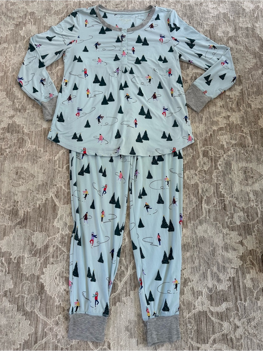 Kate Spade New York NWOT Blue Holiday Christmas Skating 2 Piece Pajamas Set (M)